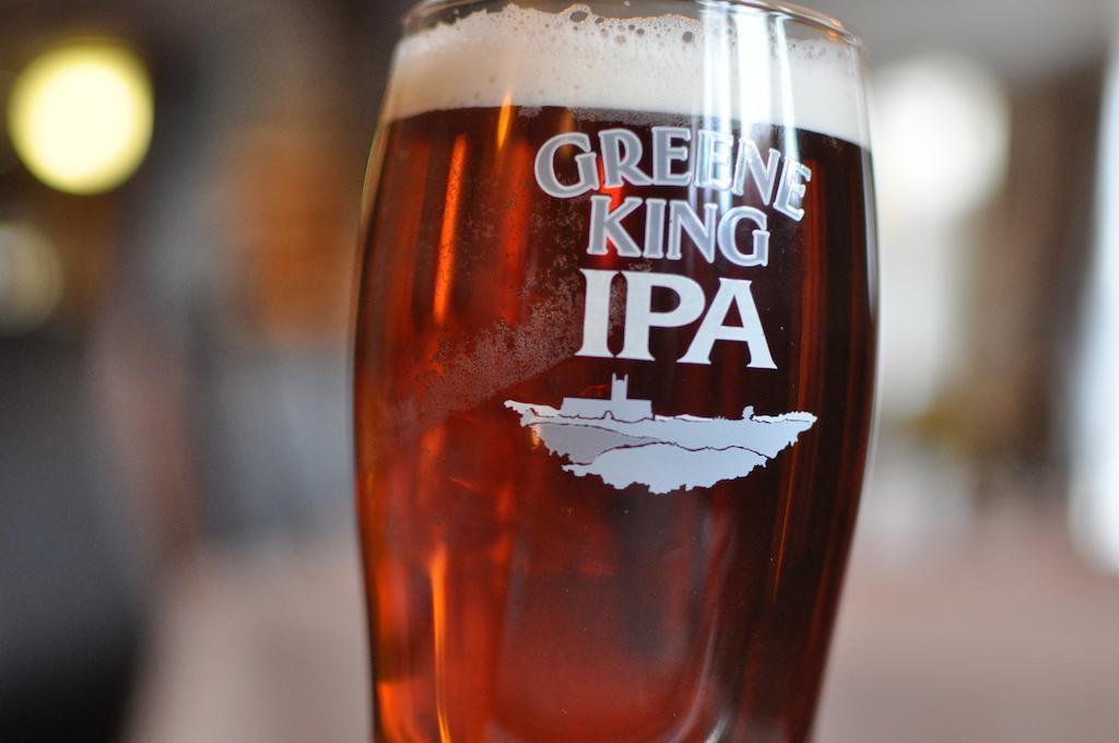 The Crown Inn Benson Bagian luar foto